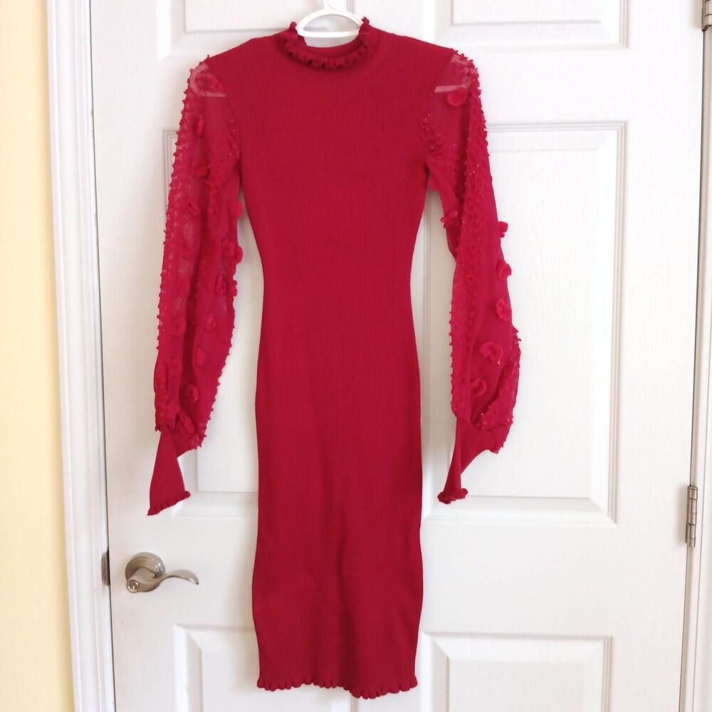 ​Almost Famous Red Ribbed Knit Midi Dress Small